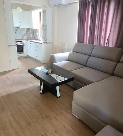 Brand New Apartment Gjirokastër 外观 照片